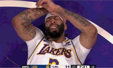 九游体育官网-关于湖人老将再次双双大三元，状态火爆的信息