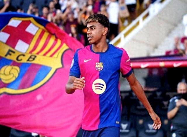 巴塞罗那青训球员获首秀，未来可期的简单介绍