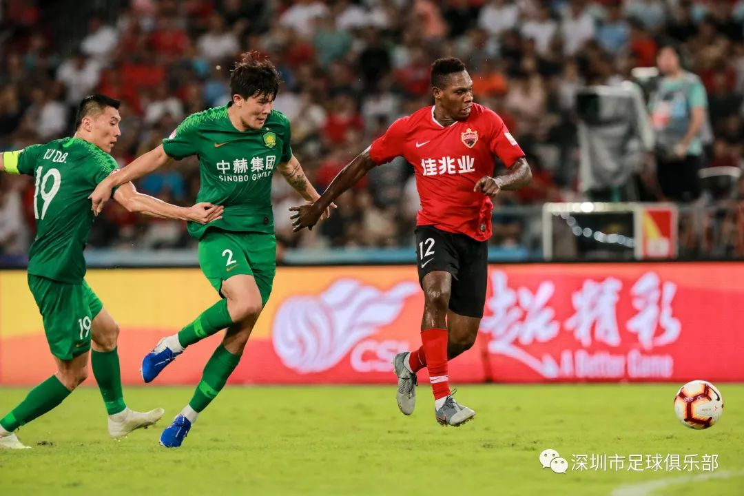 河南建业在主场逼平深圳佳兆业，保持不败的简单介绍