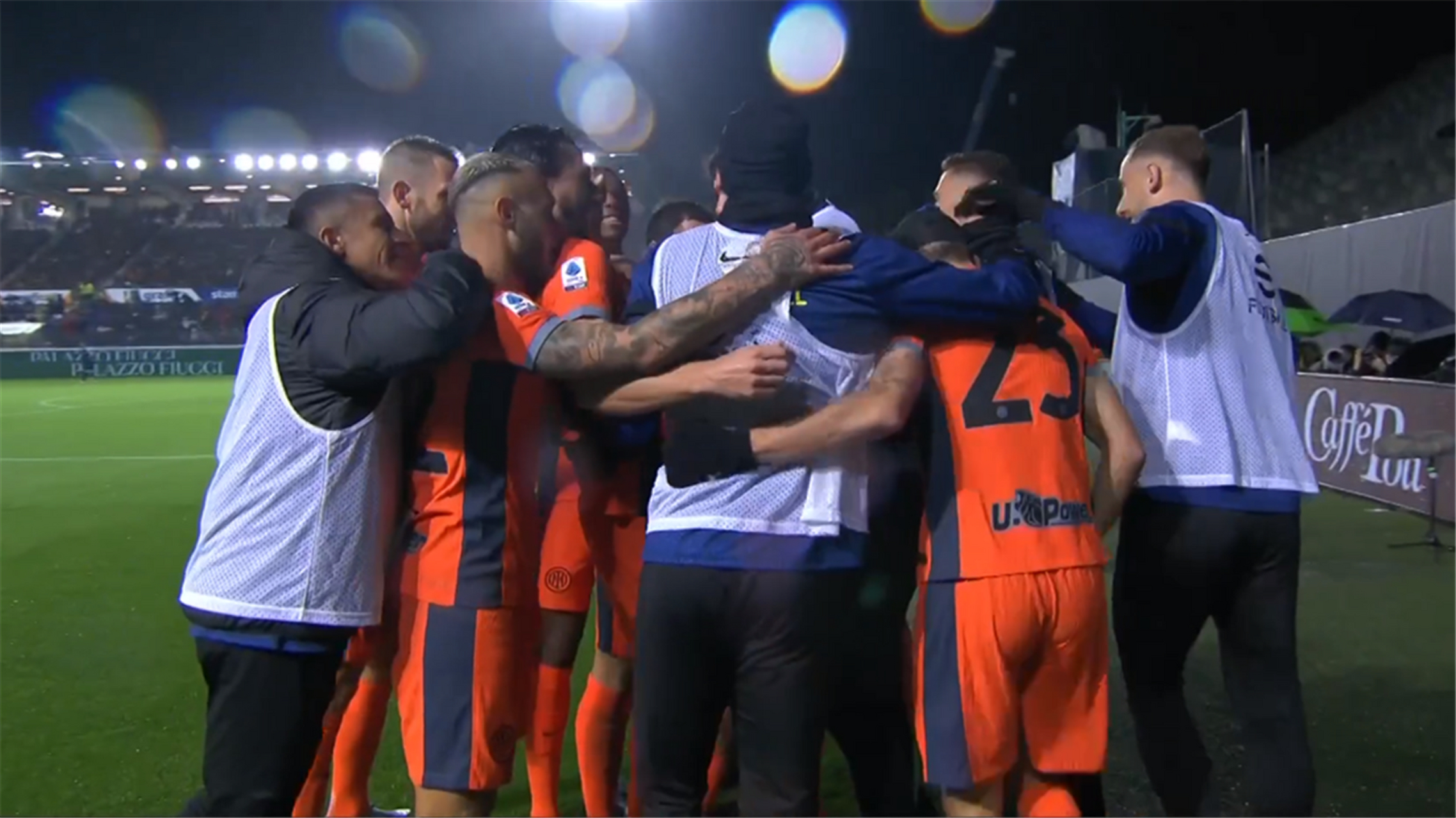 包含国米客场平局，保持不败纪录稳中有进的词条