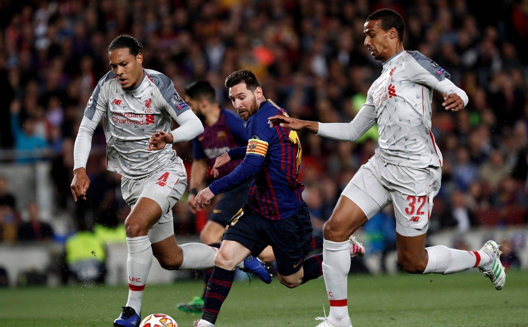 足球联赛中的重要比赛即将展开