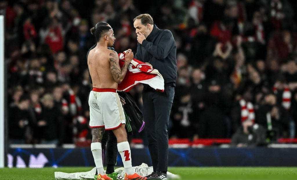 关于高手对决场上实力碰撞令人目不转睛的信息