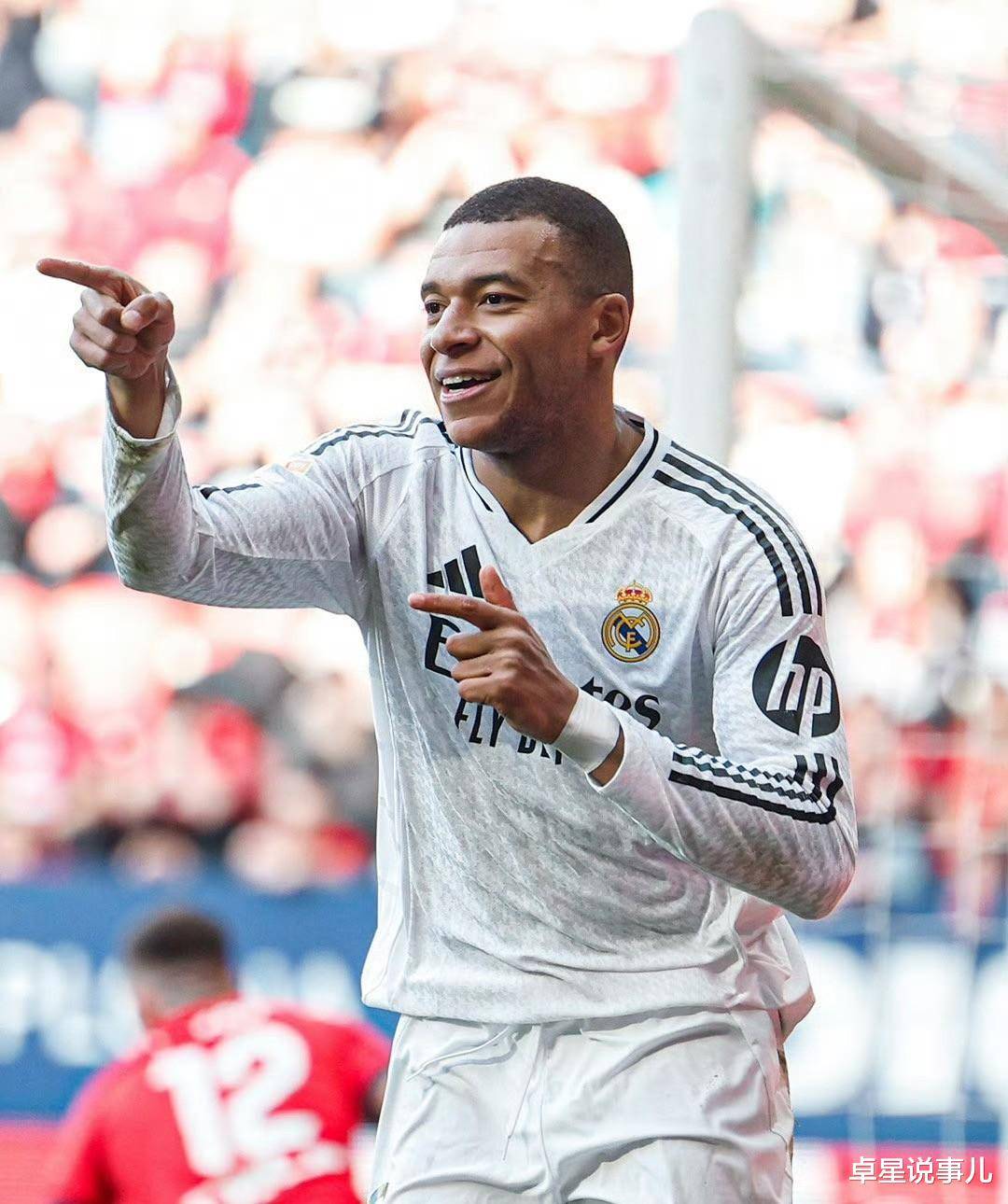 皇马前锋状态不佳，球队在客场遭遇挫折的简单介绍