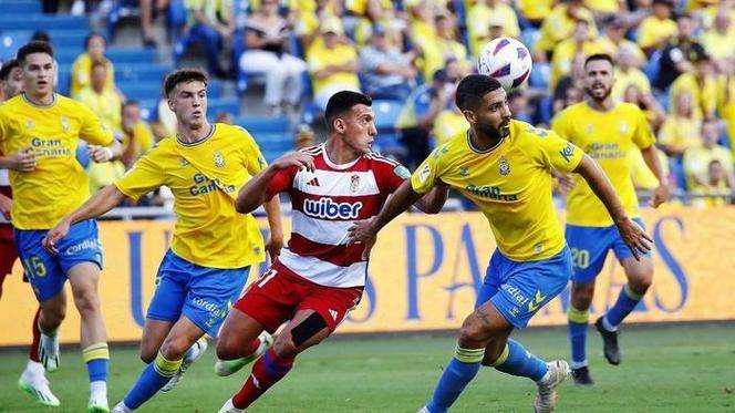 格拉纳达客场胜出，小组战绩逆袭