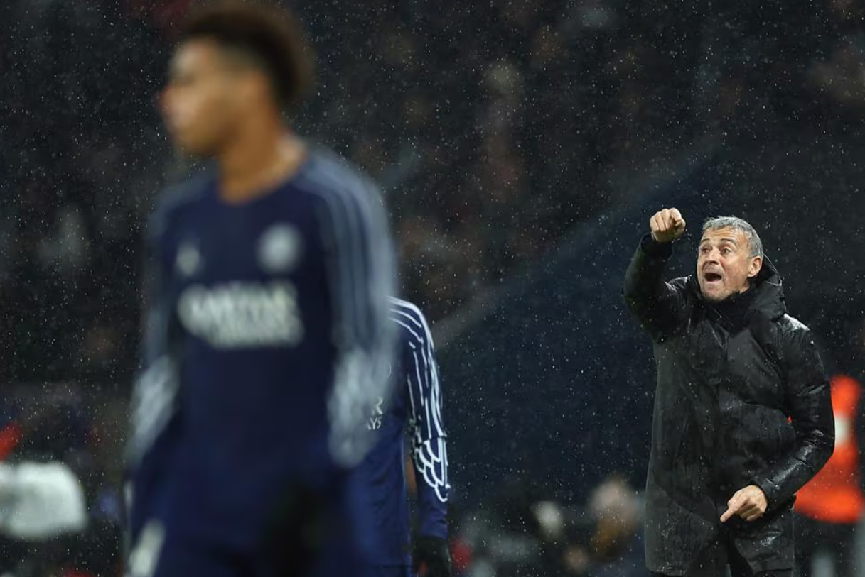 巴黎圣日耳曼淘汰AC米兰，晋级欧冠半决赛