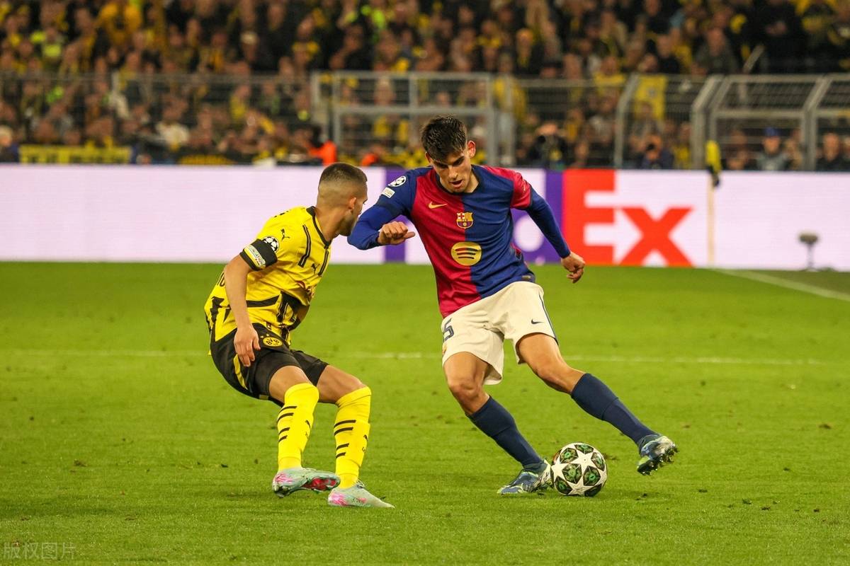 多特蒙德客场逆转，力保前四位置的简单介绍