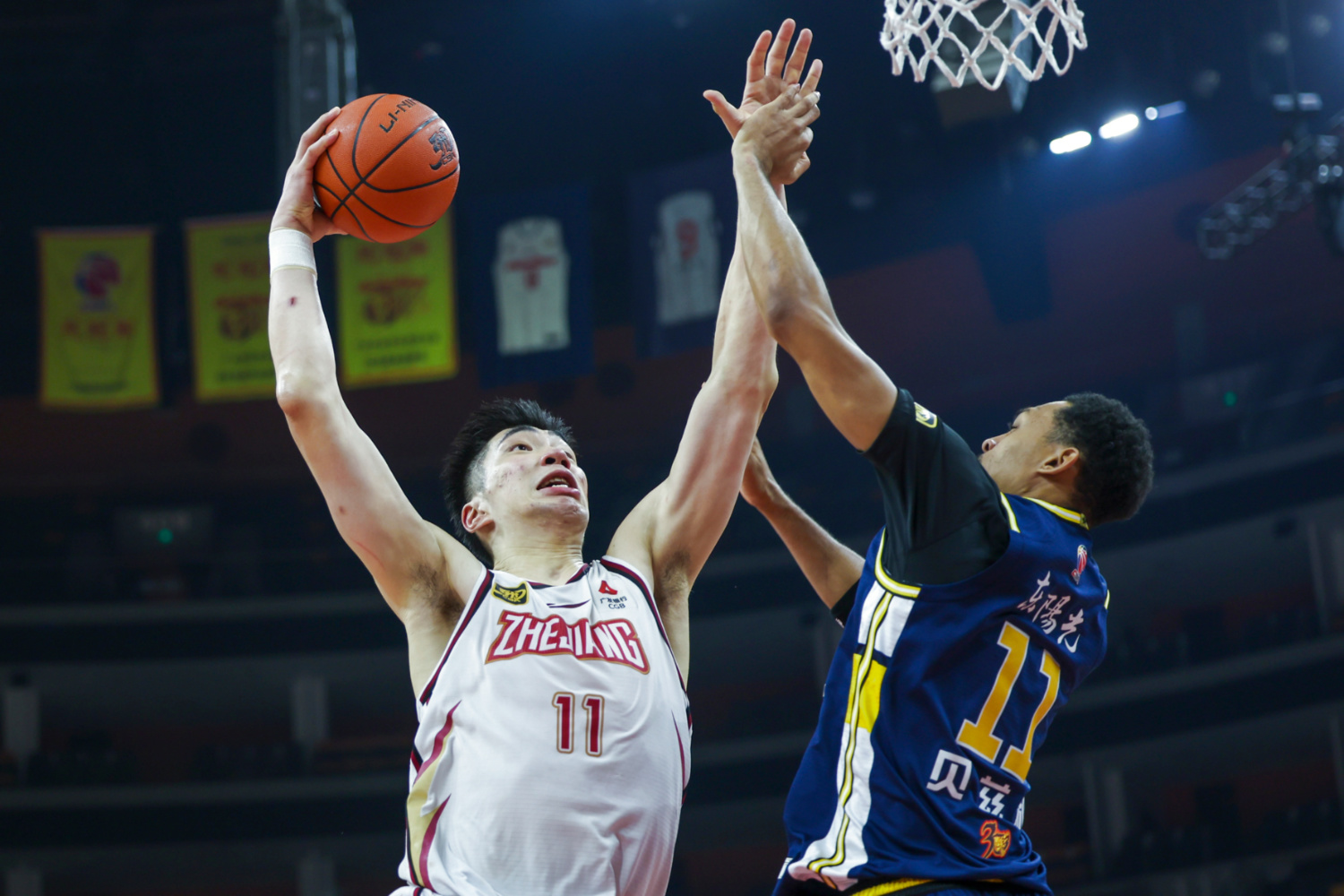 浙江队发挥顽强，成功逆转对手取得胜利的简单介绍