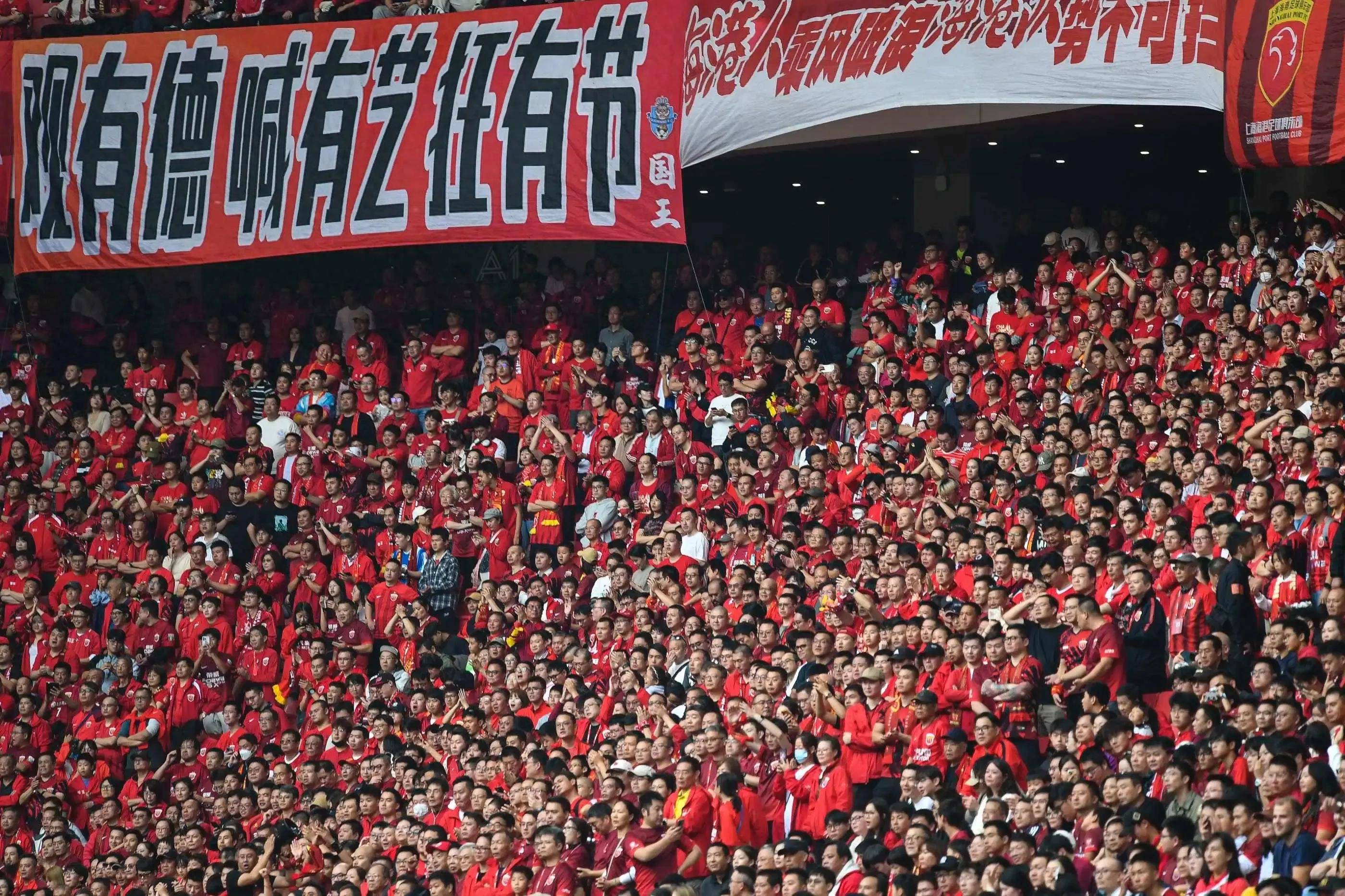 球队签下新援，增强实力迎接挑战的简单介绍