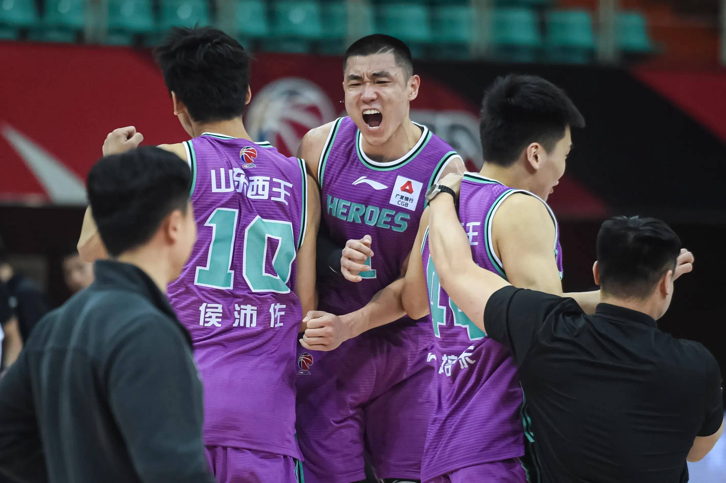 关于江苏男篮迎来三连胜，成绩喜人的信息