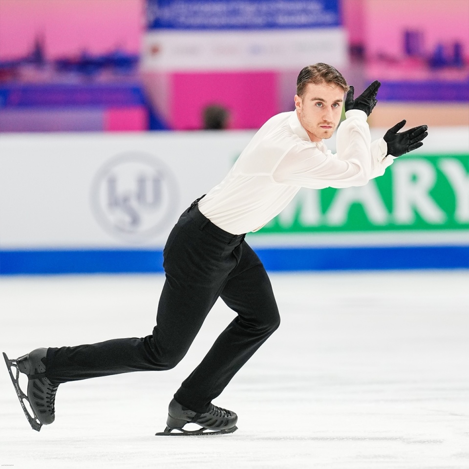 瑞士队爆冷取胜，成功晋级欧锦赛