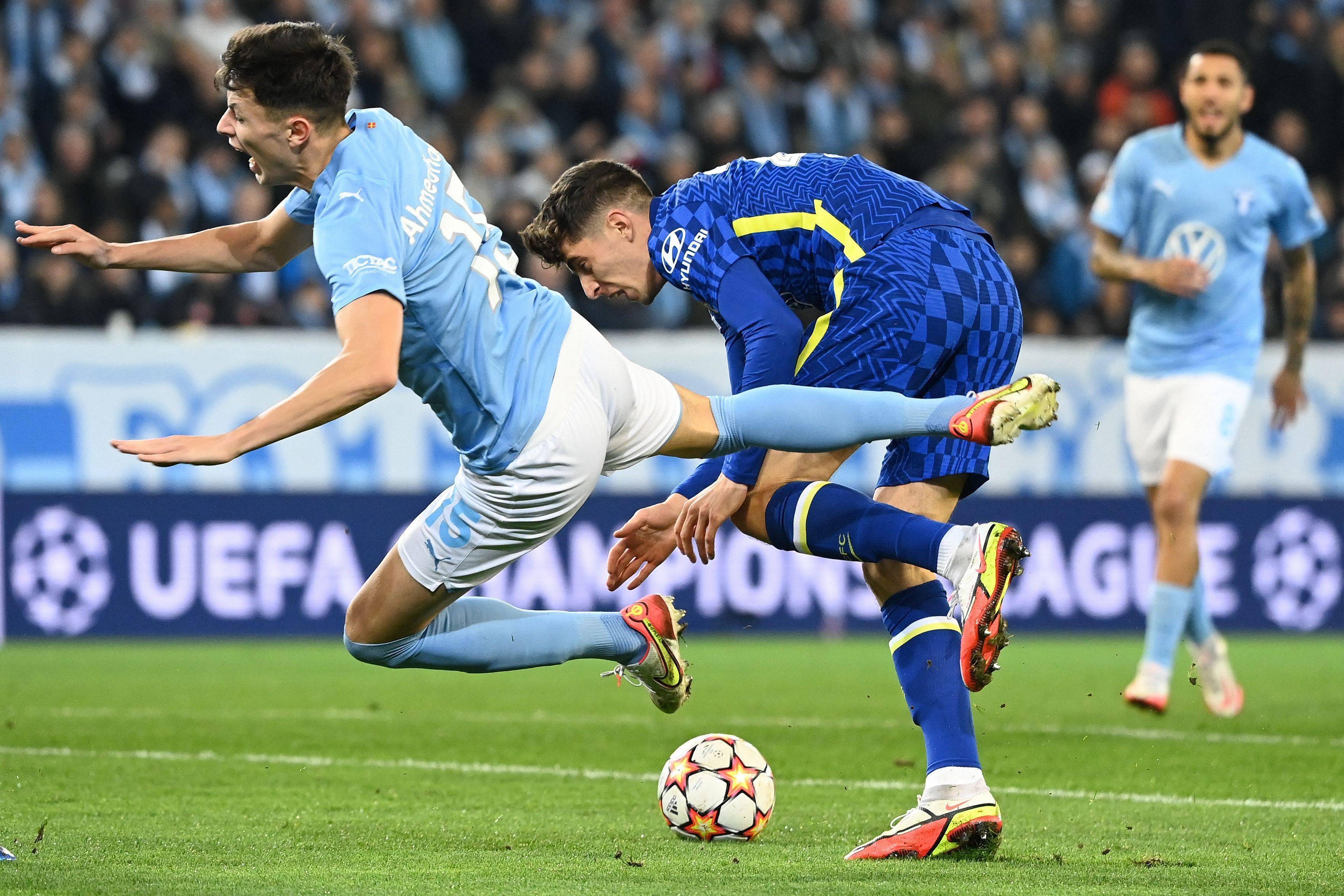 曼城客场大胜巴黎，晋级半决赛