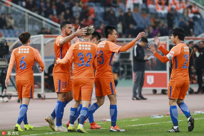 关于热血比拼：泰达迎战鲁能谁能捧起胜利的奖杯？的信息