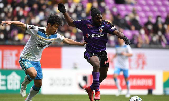 包含弗赖堡与奥格斯堡为了胜利而战，谁将胜出？的词条