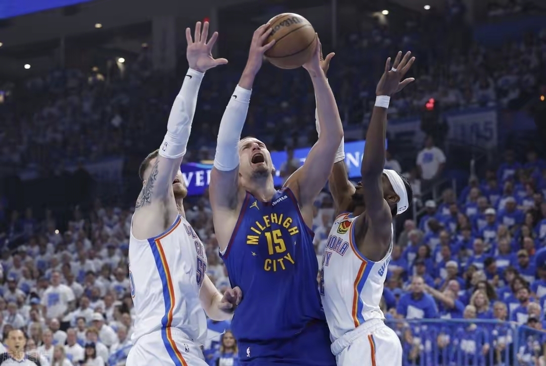 勇士惨败雷霆遭遇六连败