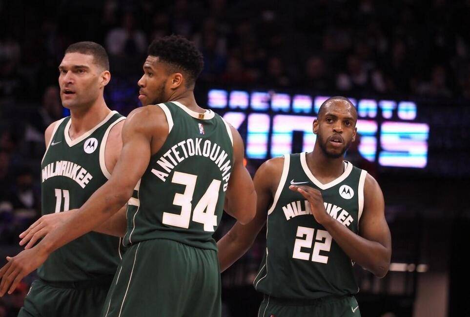 雄鹿逆转马刺阿德托昆博力挽狂澜